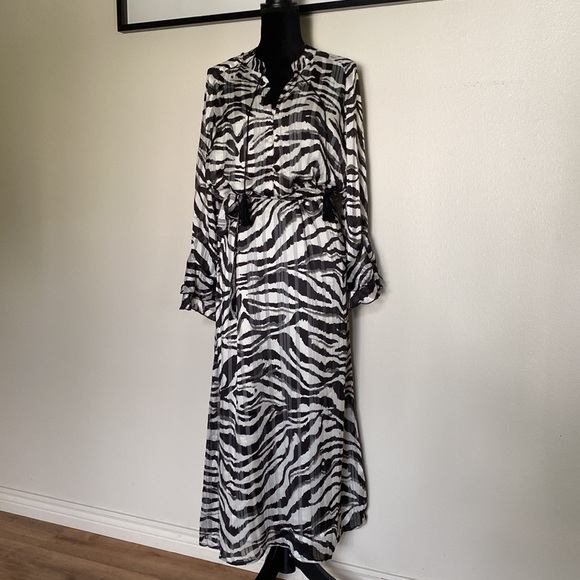 Abalulu Me&MI Zoo Maxi Dress - Picture 9 of 14